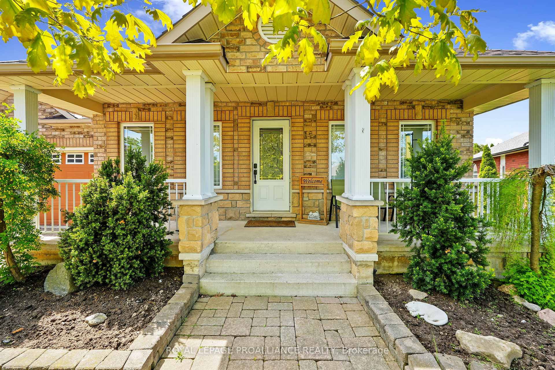 Photo 5 of 3 Sanderson Court, Peterborough, Northcrest Ward 5 — HOMEH
