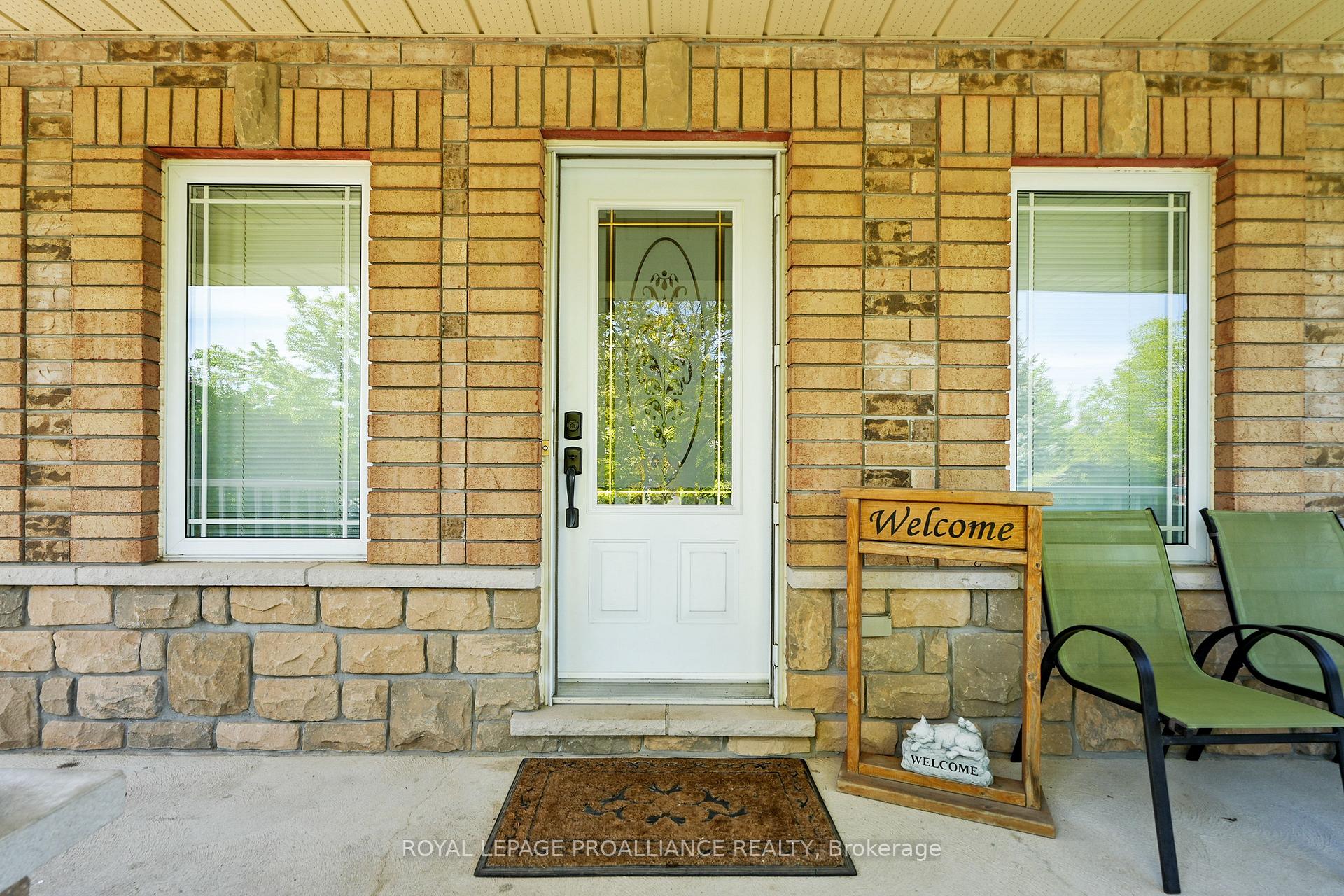 Photo 7 of 3 Sanderson Court, Peterborough, Northcrest Ward 5 — HOMEH