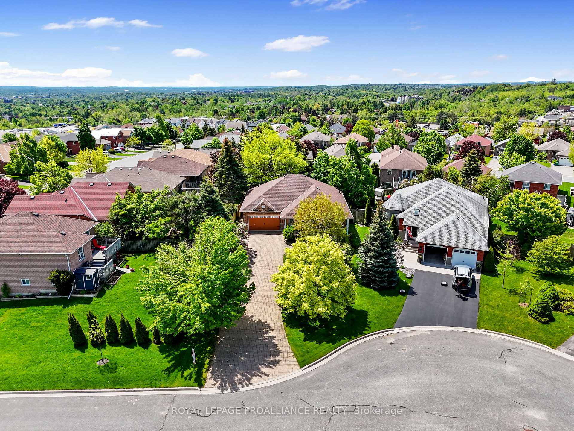Photo 47 of 3 Sanderson Court, Peterborough, Northcrest Ward 5 — HOMEH