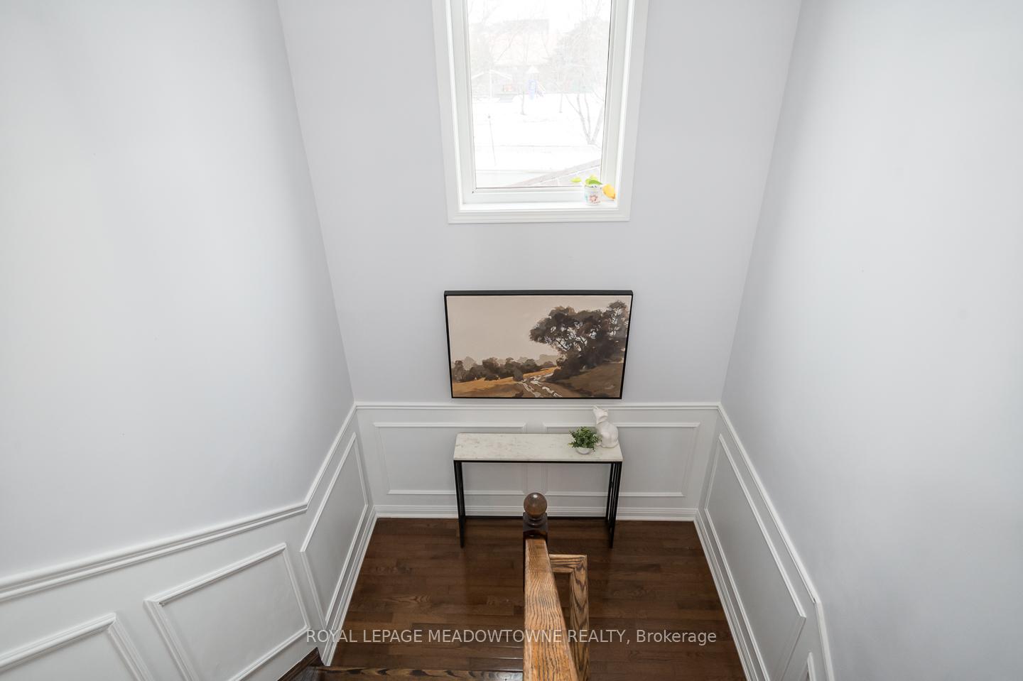 Photo 18 of 988 Clark Boulevard, Milton, Coates — HOMEH