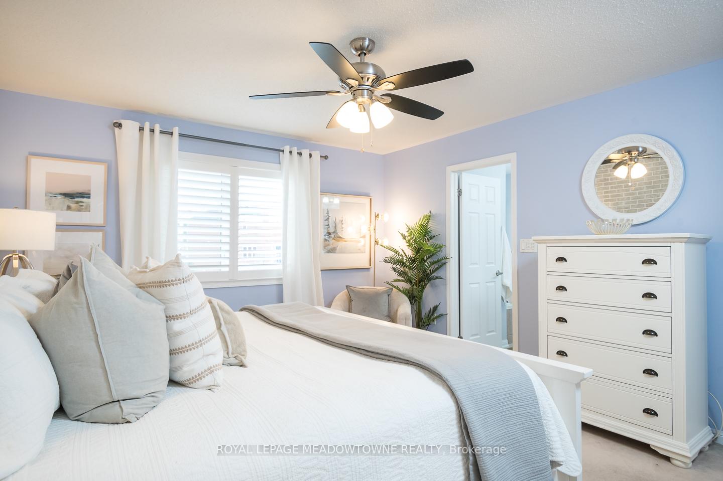 Photo 23 of 988 Clark Boulevard, Milton, Coates — HOMEH