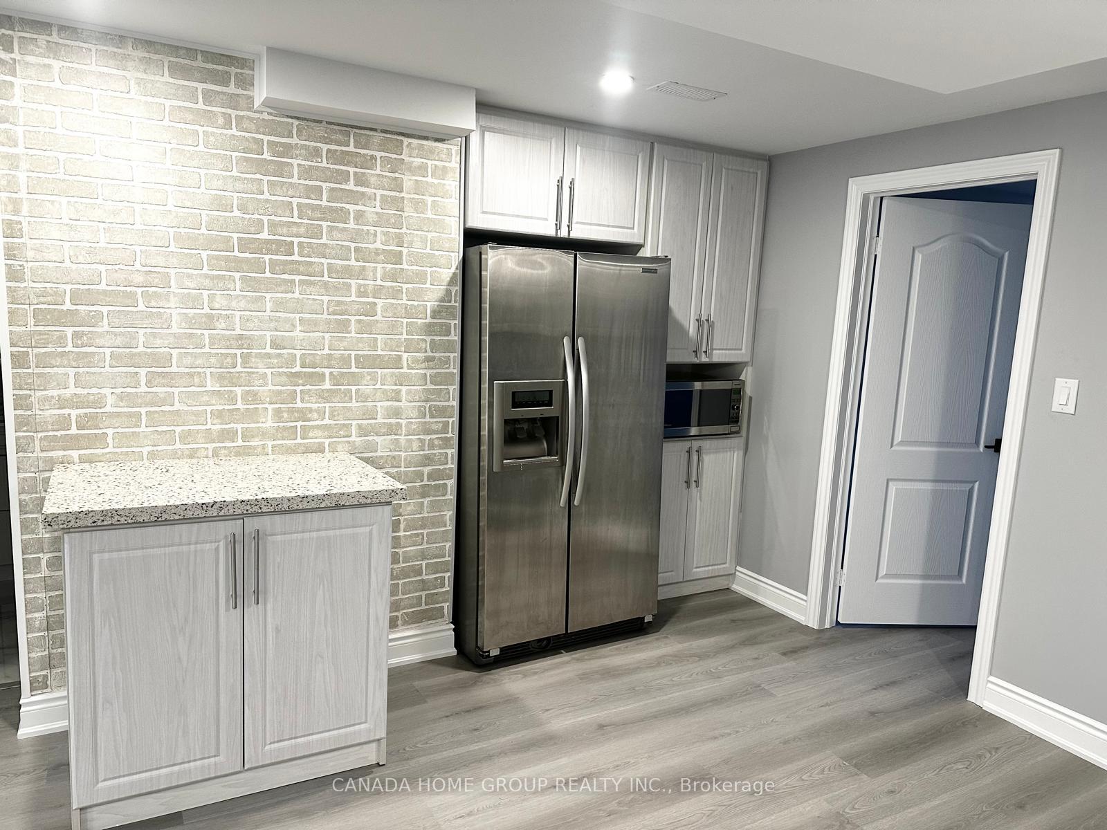 Photo 7 of 280 Wrigglesworth Crescent N, Milton, Scott — HOMEH