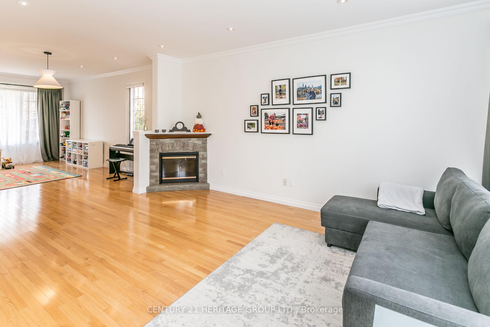Photo 9 of 1281 Robson Crescent, Milton, Beaty — HOMEH