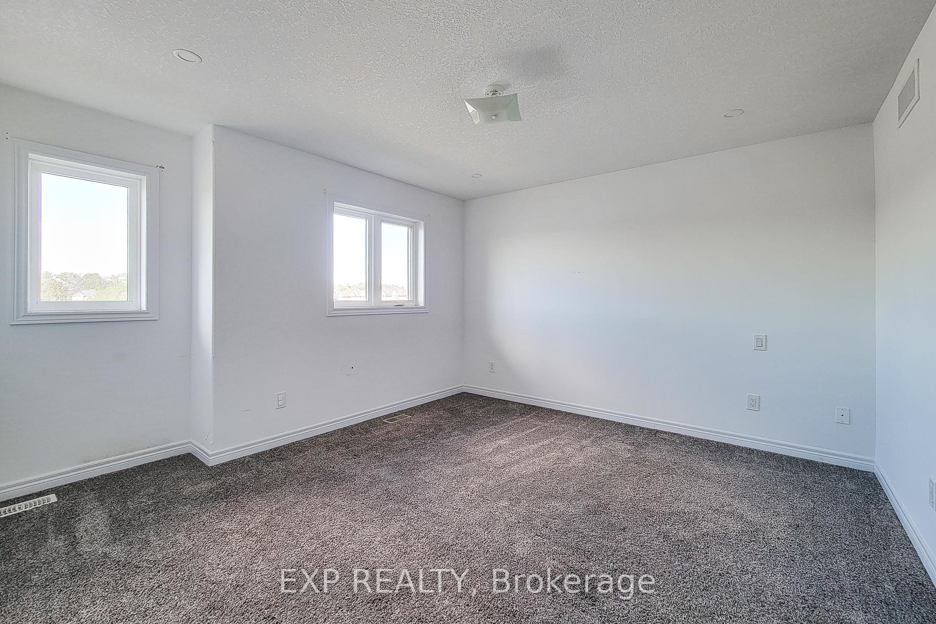 Photo 28 of Unit 7, 29 Schuyler Street, Brant, Paris — HOMEH