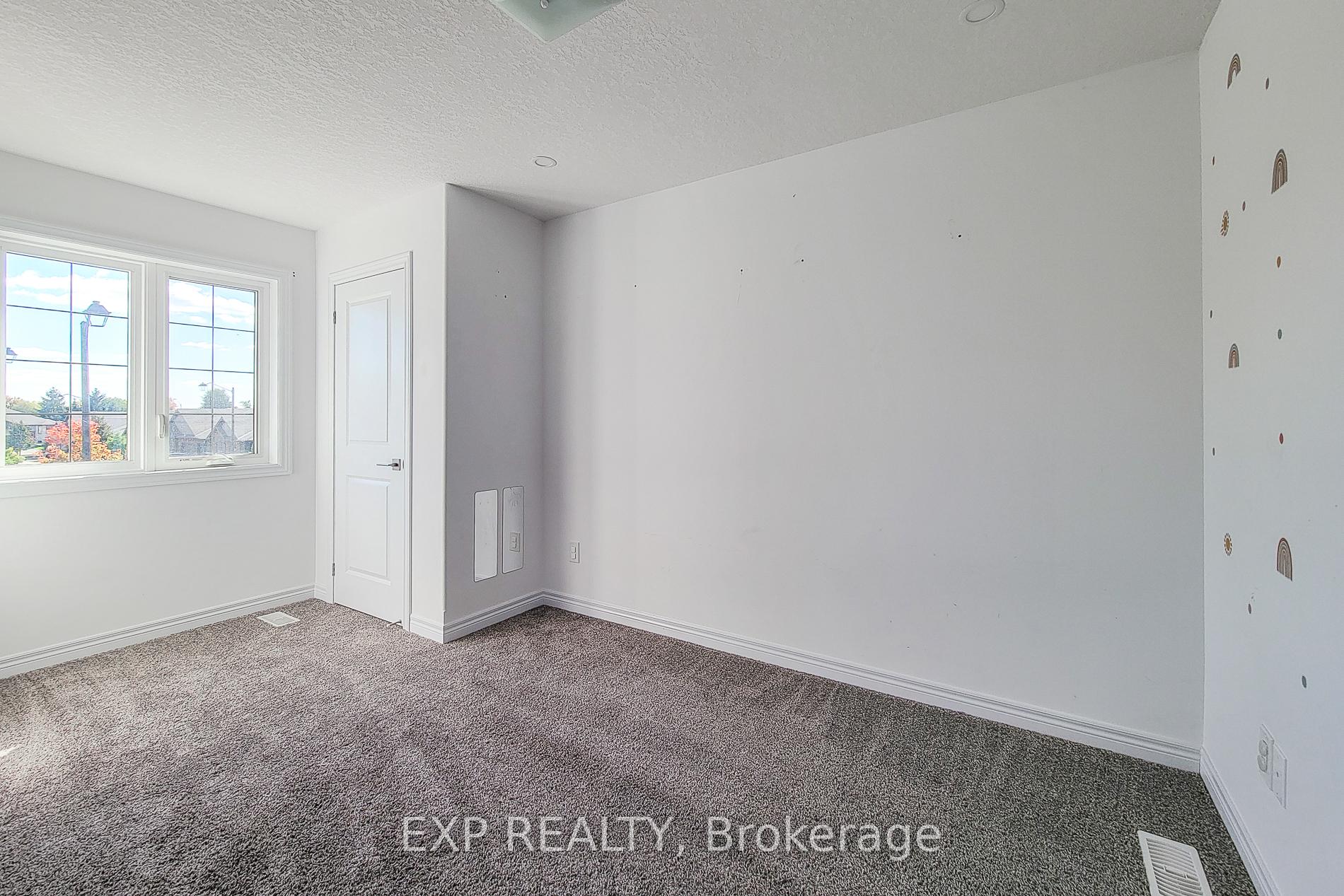 Photo 36 of Unit 7, 29 Schuyler Street, Brant, Paris — HOMEH