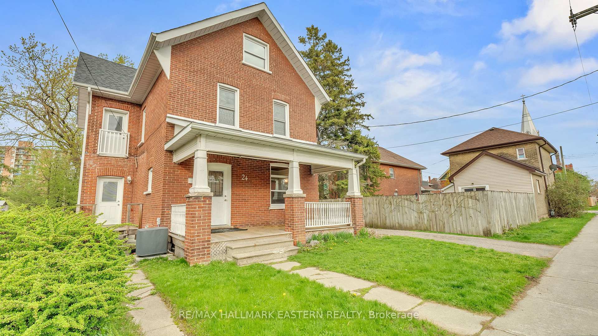 Front of 24 Aylmer Street