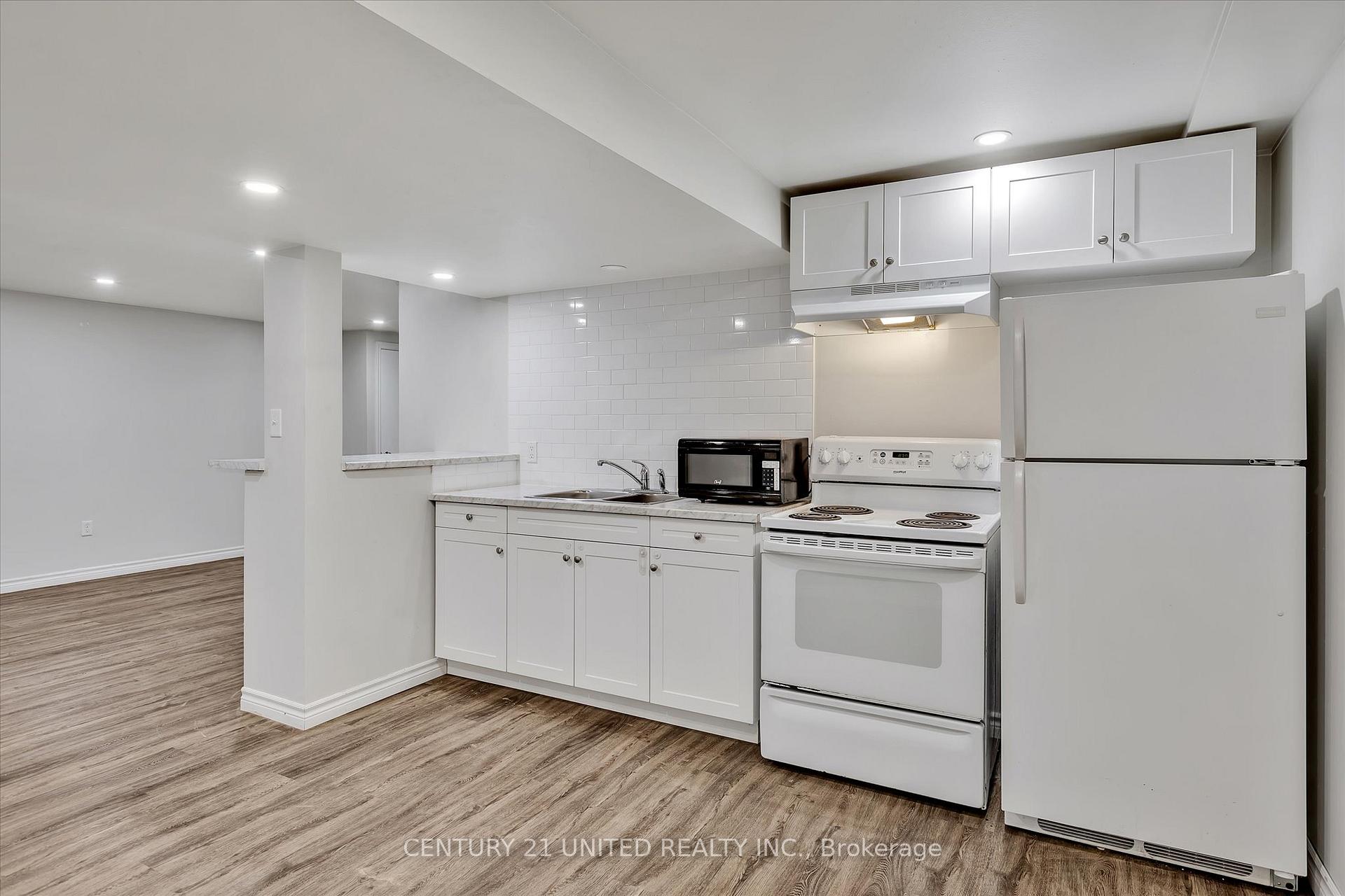 Photo 31 of 686 Corrigan Crescent, Peterborough, Ashburnham Ward 4 — HOMEH
