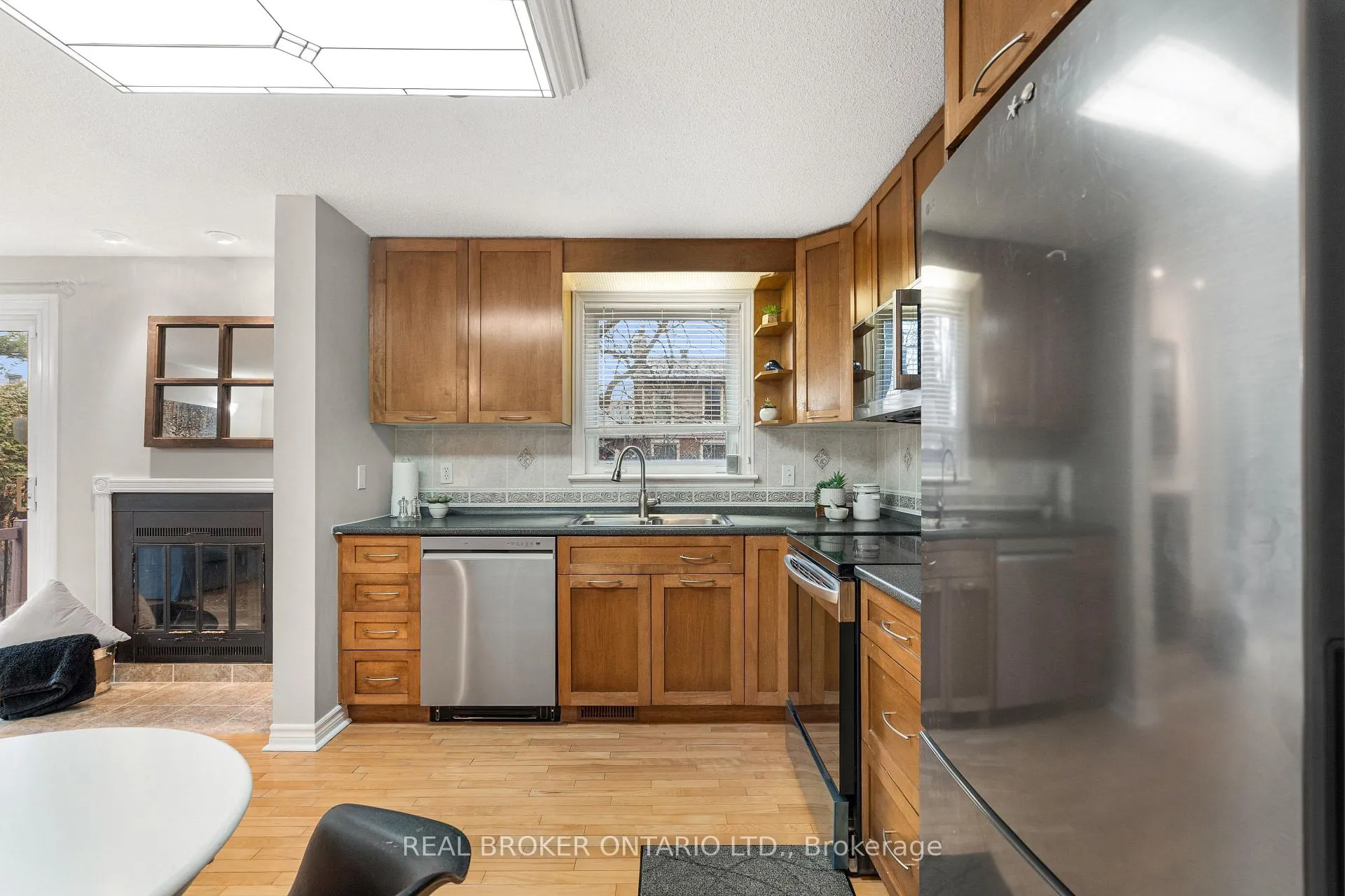 Photo 25 of 11 Melville Drive, Ottawa, Barrhaven - Pheasant Run — HOMEH