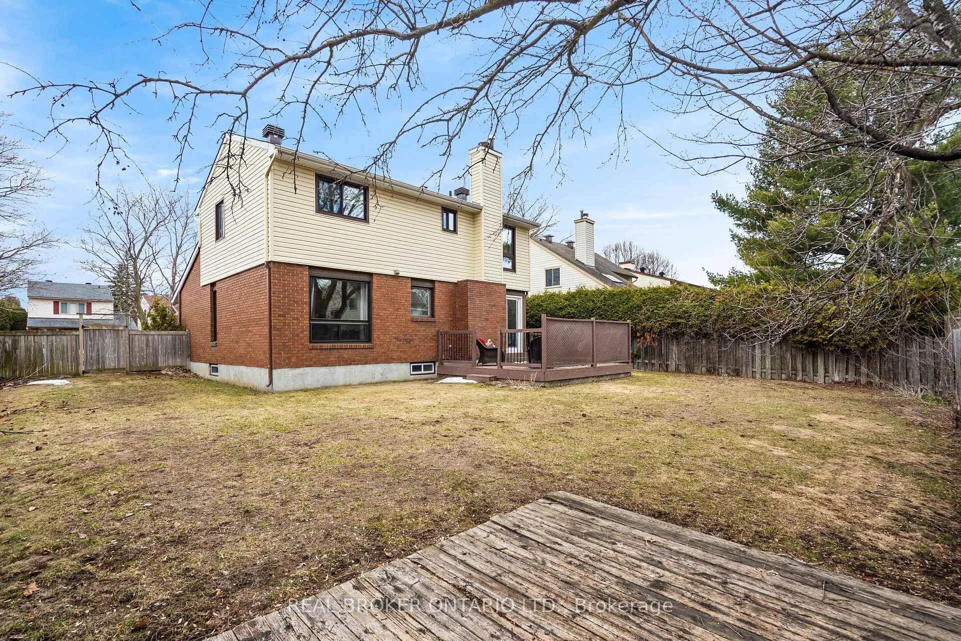 Photo 45 of 11 Melville Drive, Ottawa, Barrhaven - Pheasant Run — HOMEH
