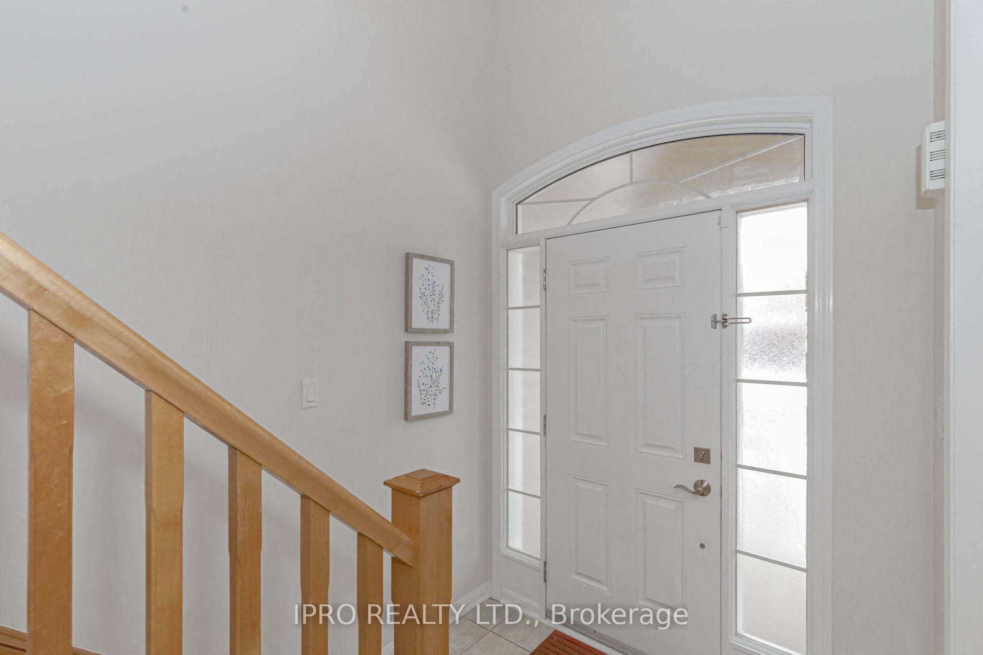 Photo 3 of 185 Mcdougall Cross, Milton, Harrison — HOMEH