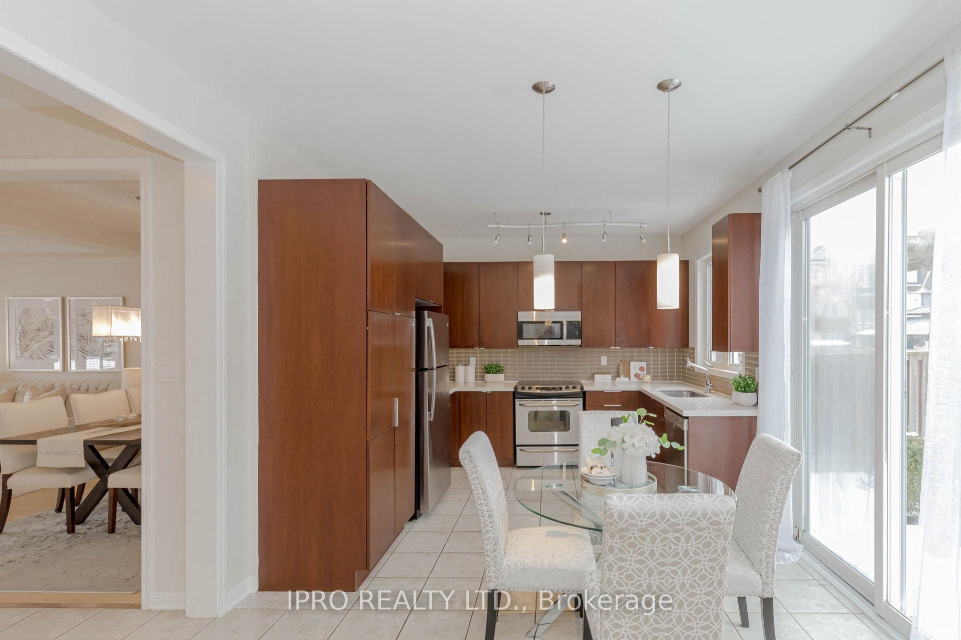 Photo 13 of 185 Mcdougall Cross, Milton, Harrison — HOMEH