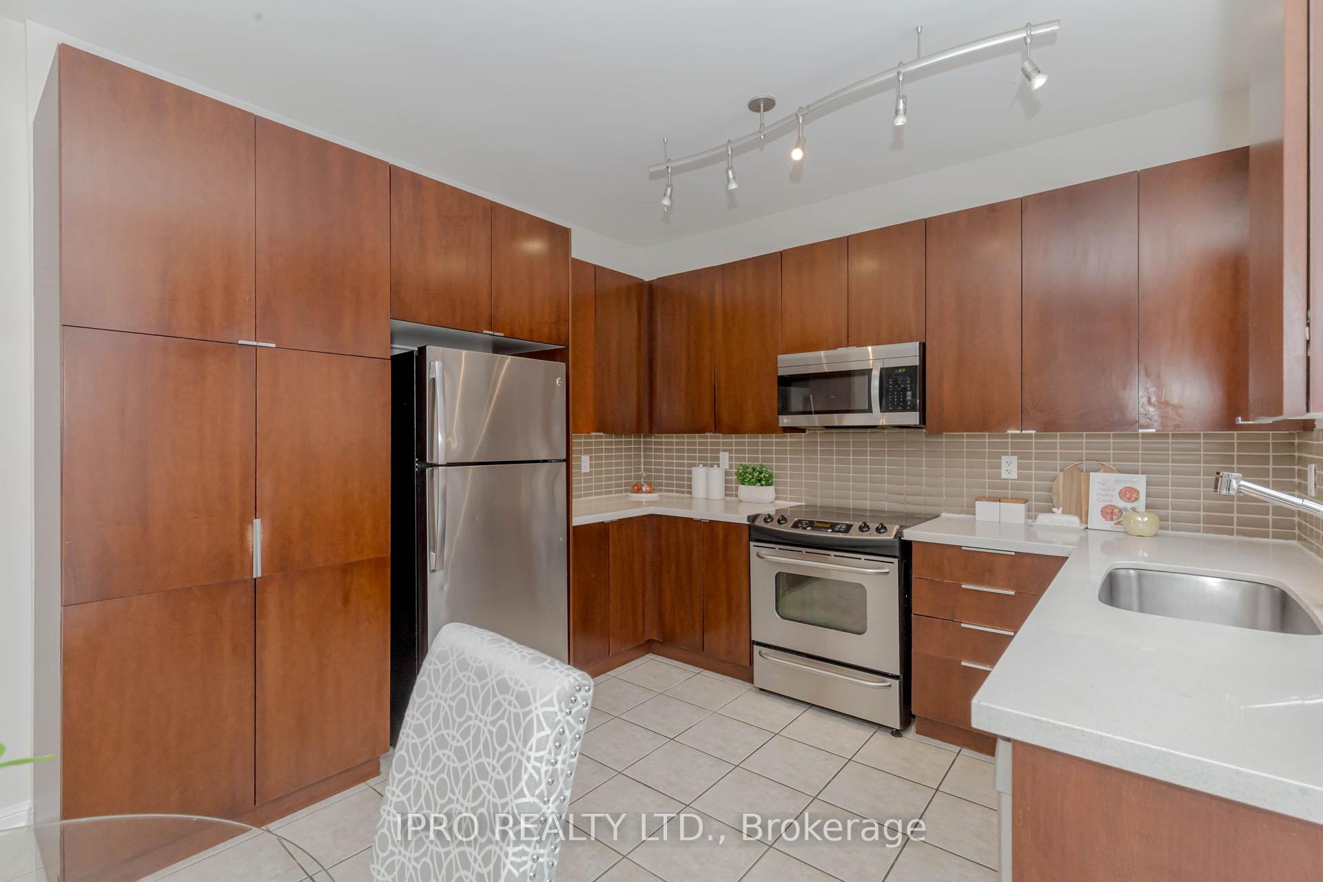 Photo 15 of 185 Mcdougall Cross, Milton, Harrison — HOMEH