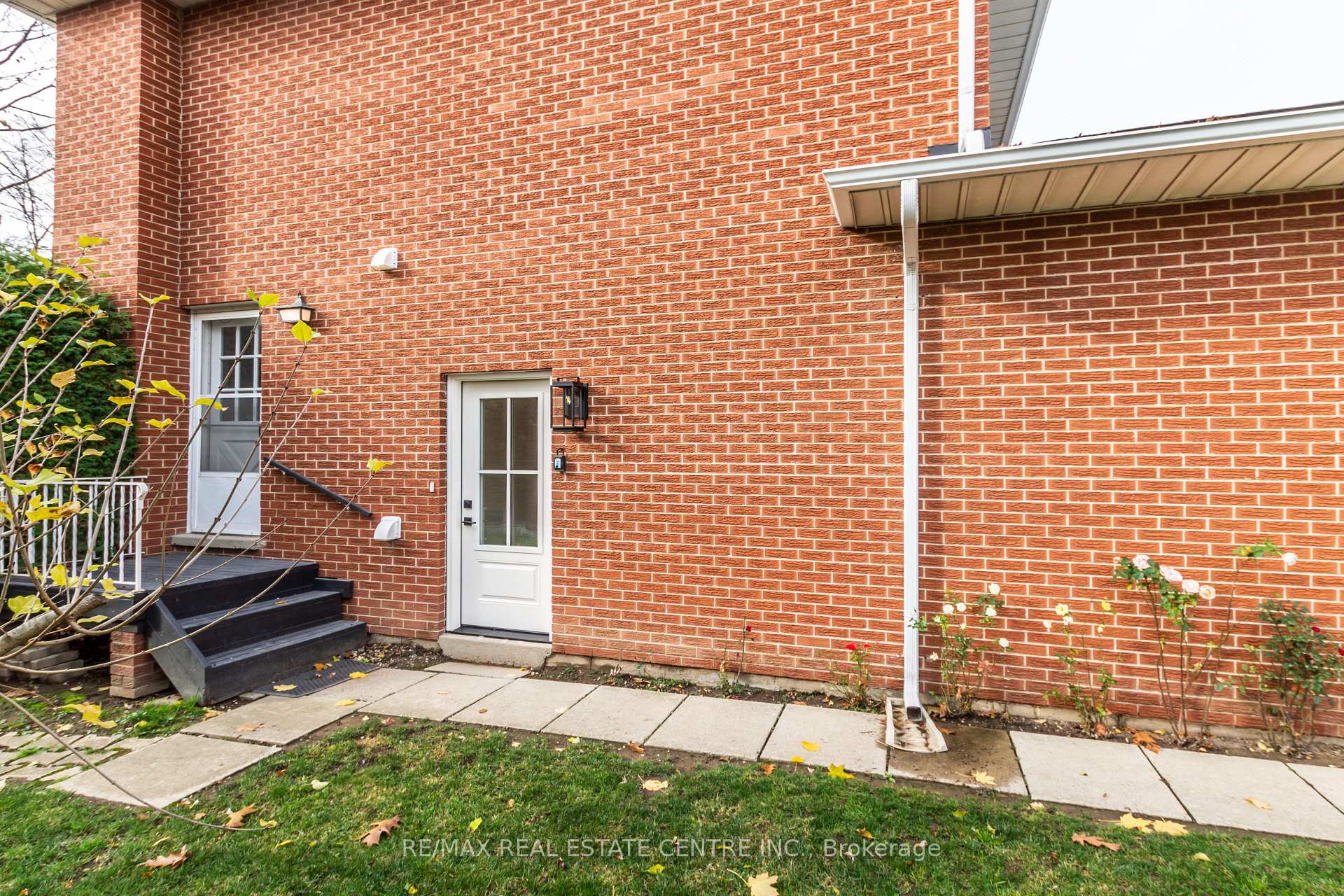 Photo 2 of 256 Ridge Drive, Milton, Old Milton — HOMEH