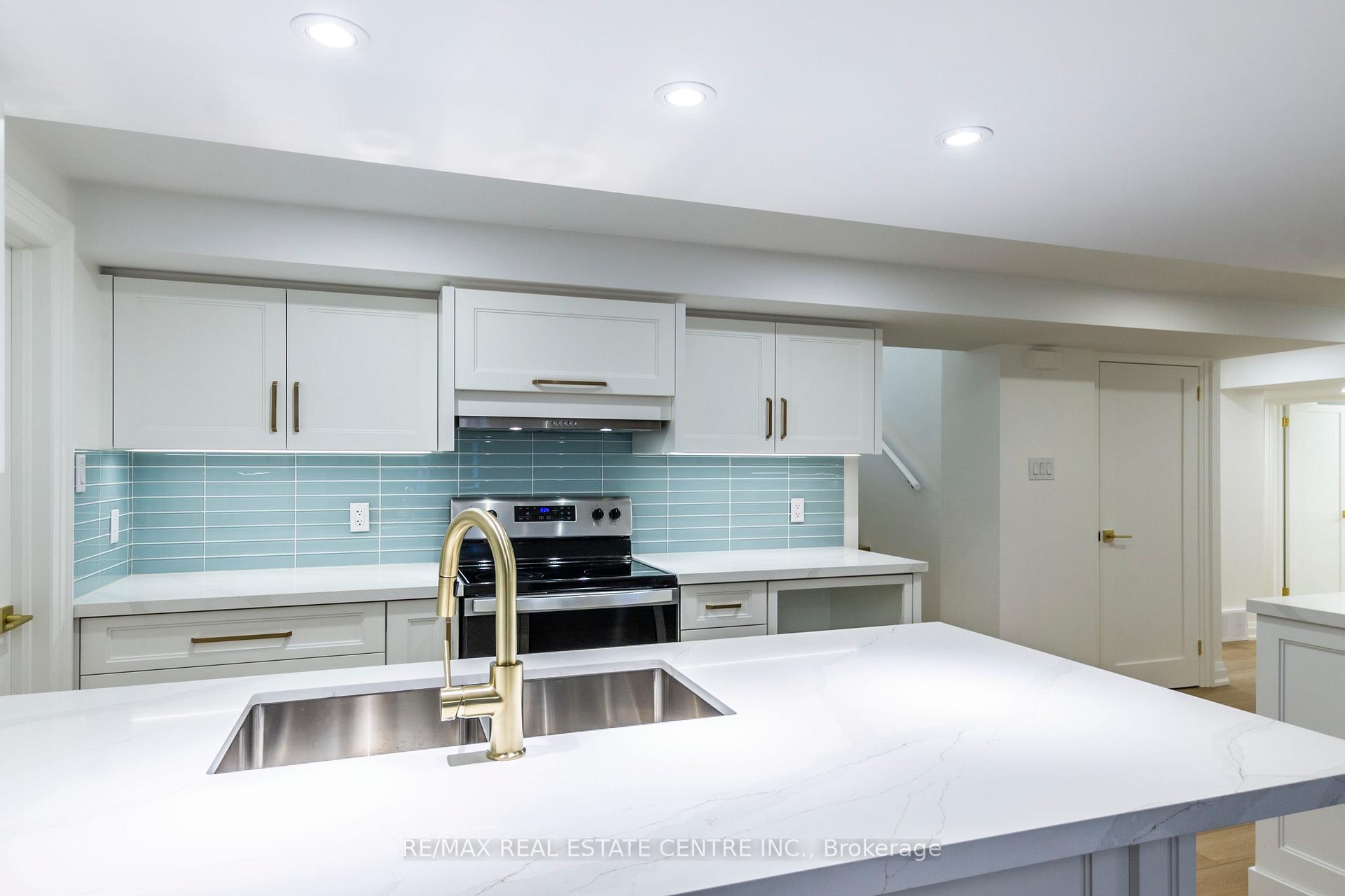 Photo 5 of 256 Ridge Drive, Milton, Old Milton — HOMEH