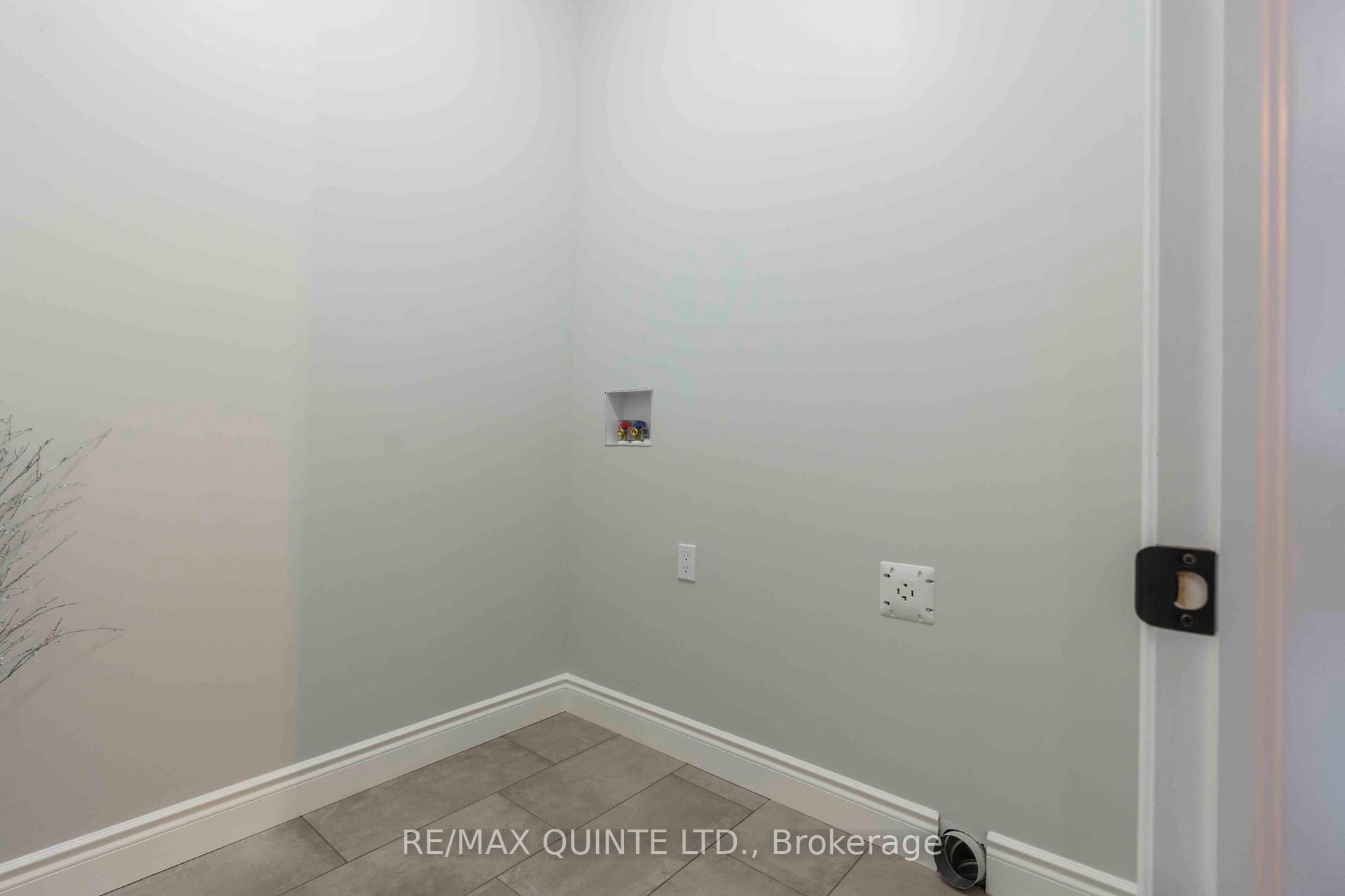 Photo 21 of 7 Vaughn Court, Belleville, Thurlow Ward — HOMEH