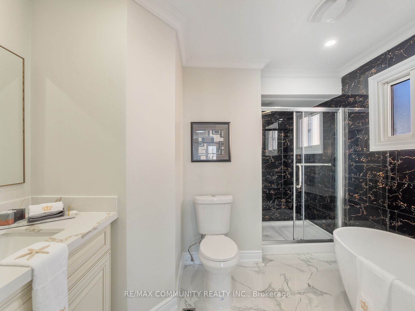 Photo 68 of 542 McLeod Crescent, Pickering, Rosebank — HOMEH