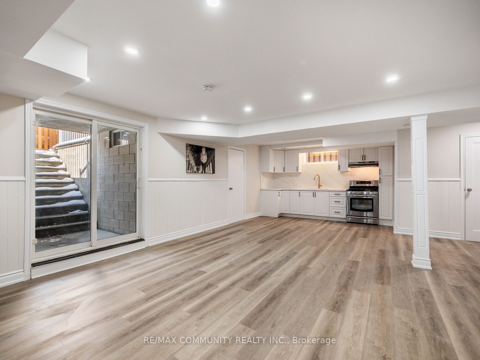 Photo 74 of 542 McLeod Crescent, Pickering, Rosebank — HOMEH