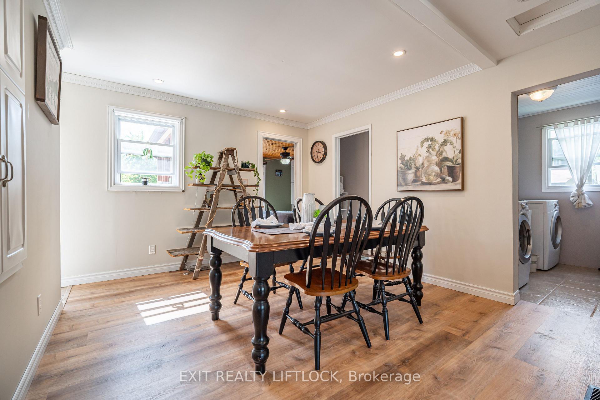 Photo 7 of 925 Ford Street, Peterborough, Otonabee Ward 1 — HOMEH