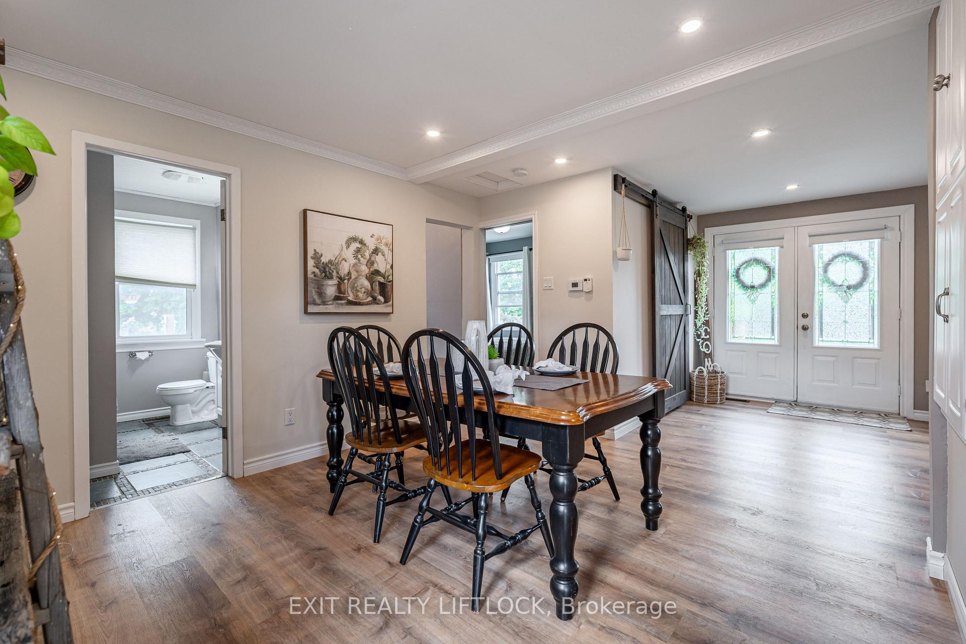Photo 9 of 925 Ford Street, Peterborough, Otonabee Ward 1 — HOMEH