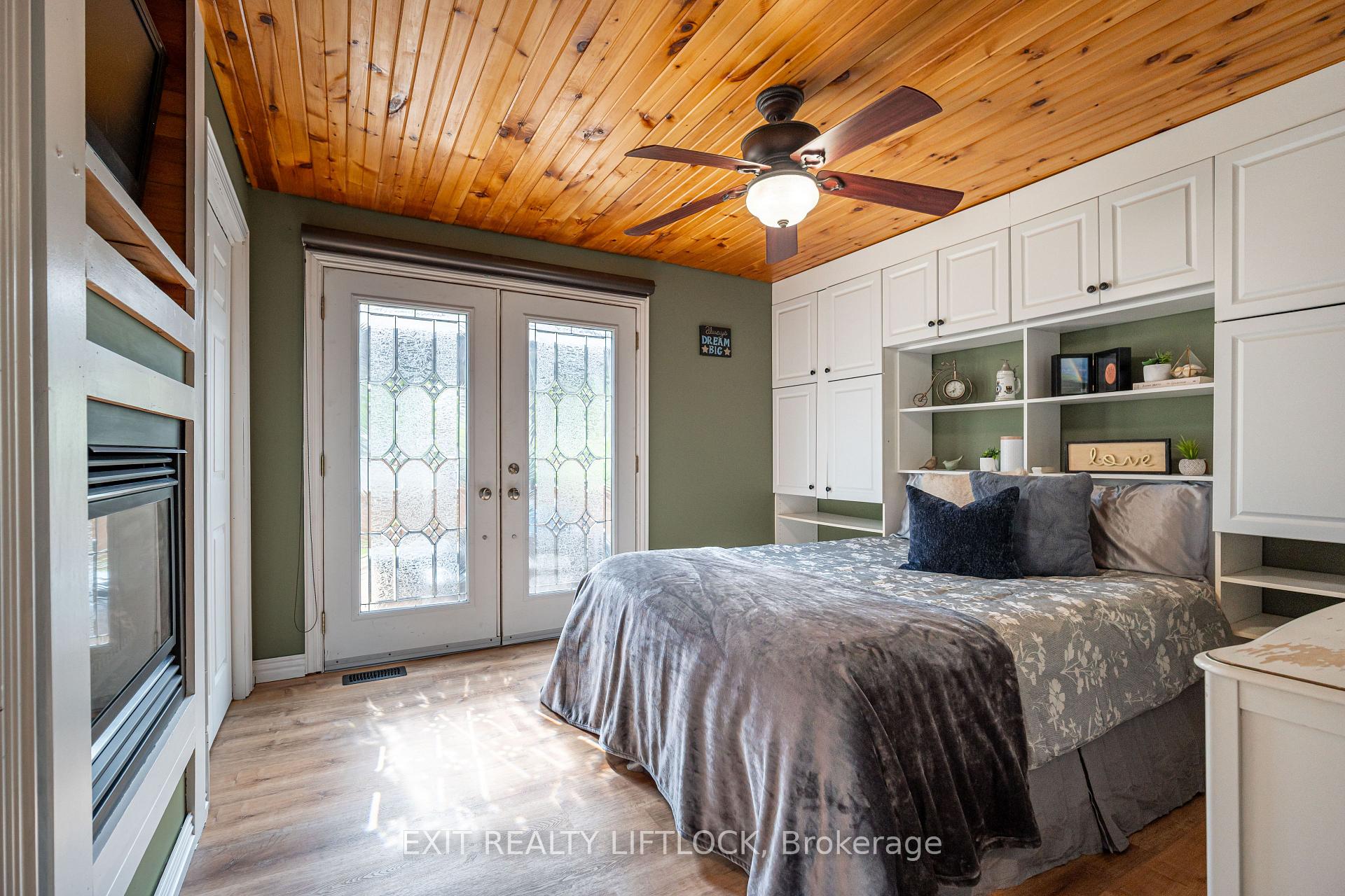 Photo 10 of 925 Ford Street, Peterborough, Otonabee Ward 1 — HOMEH