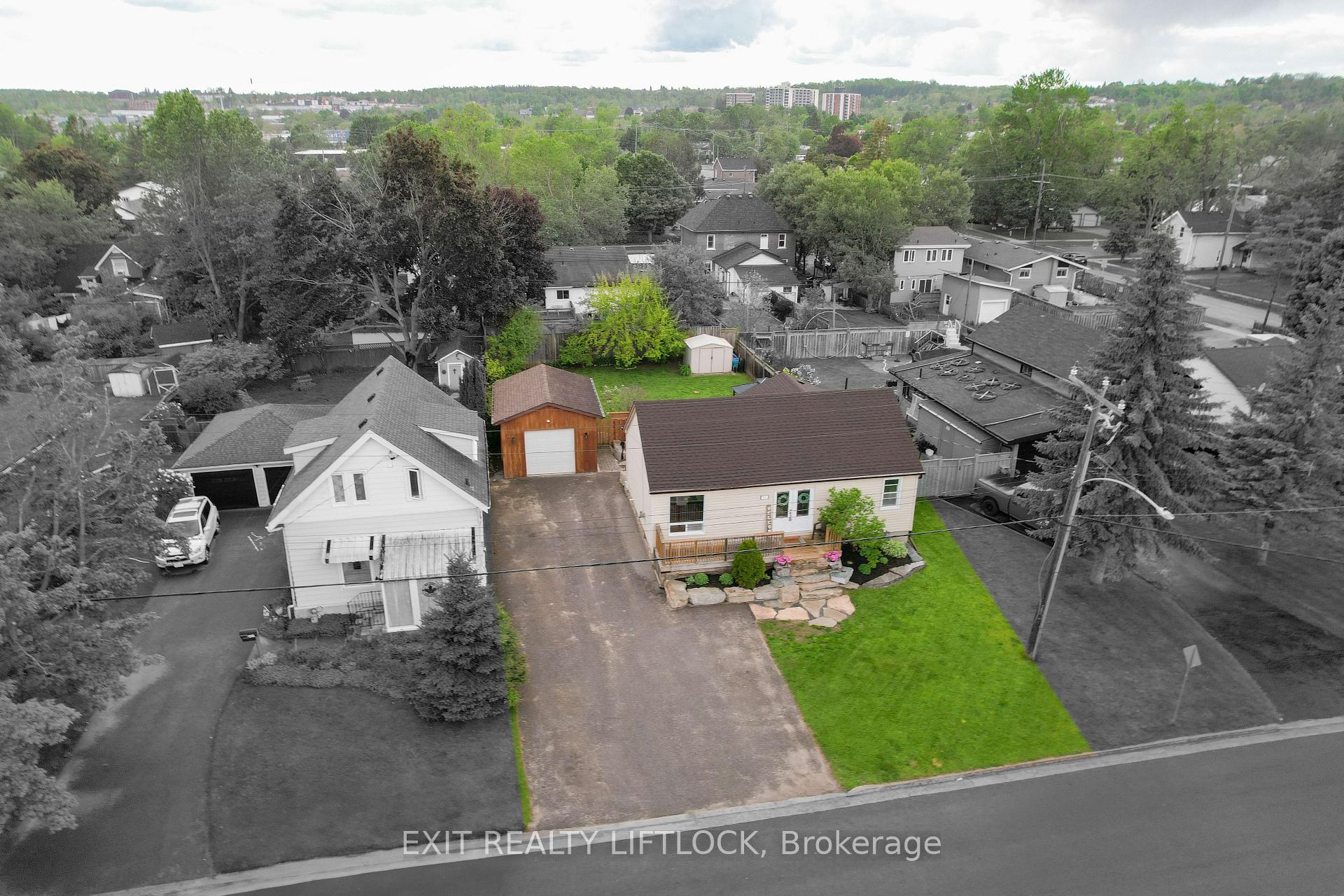 Photo 28 of 925 Ford Street, Peterborough, Otonabee Ward 1 — HOMEH