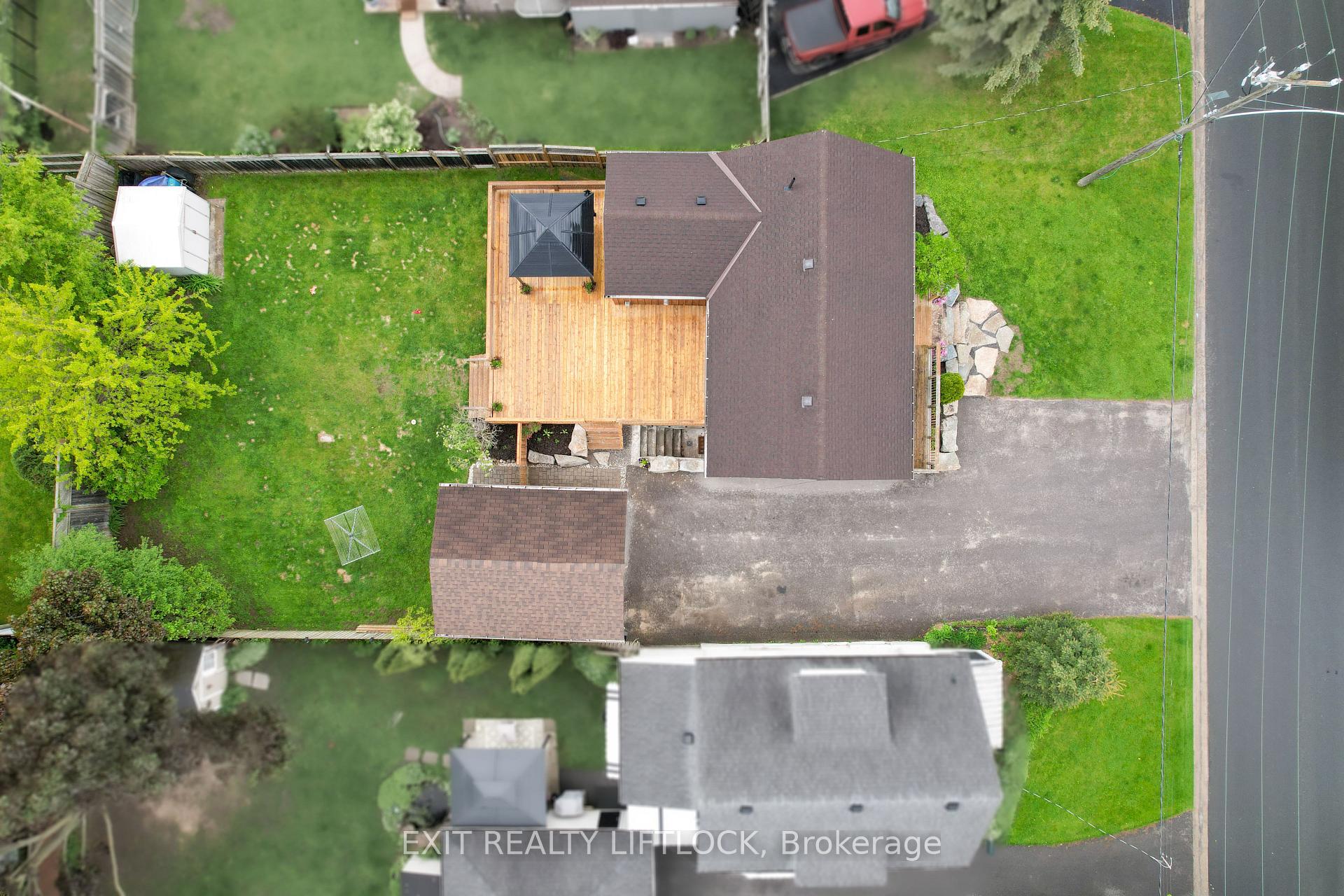 Photo 32 of 925 Ford Street, Peterborough, Otonabee Ward 1 — HOMEH