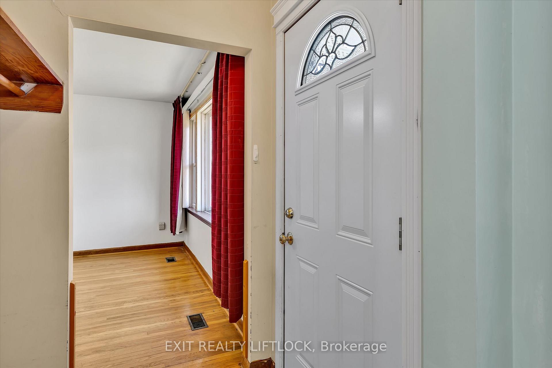 Photo 4 of 250 Bellevue Street, Peterborough, Northcrest Ward 5 — HOMEH