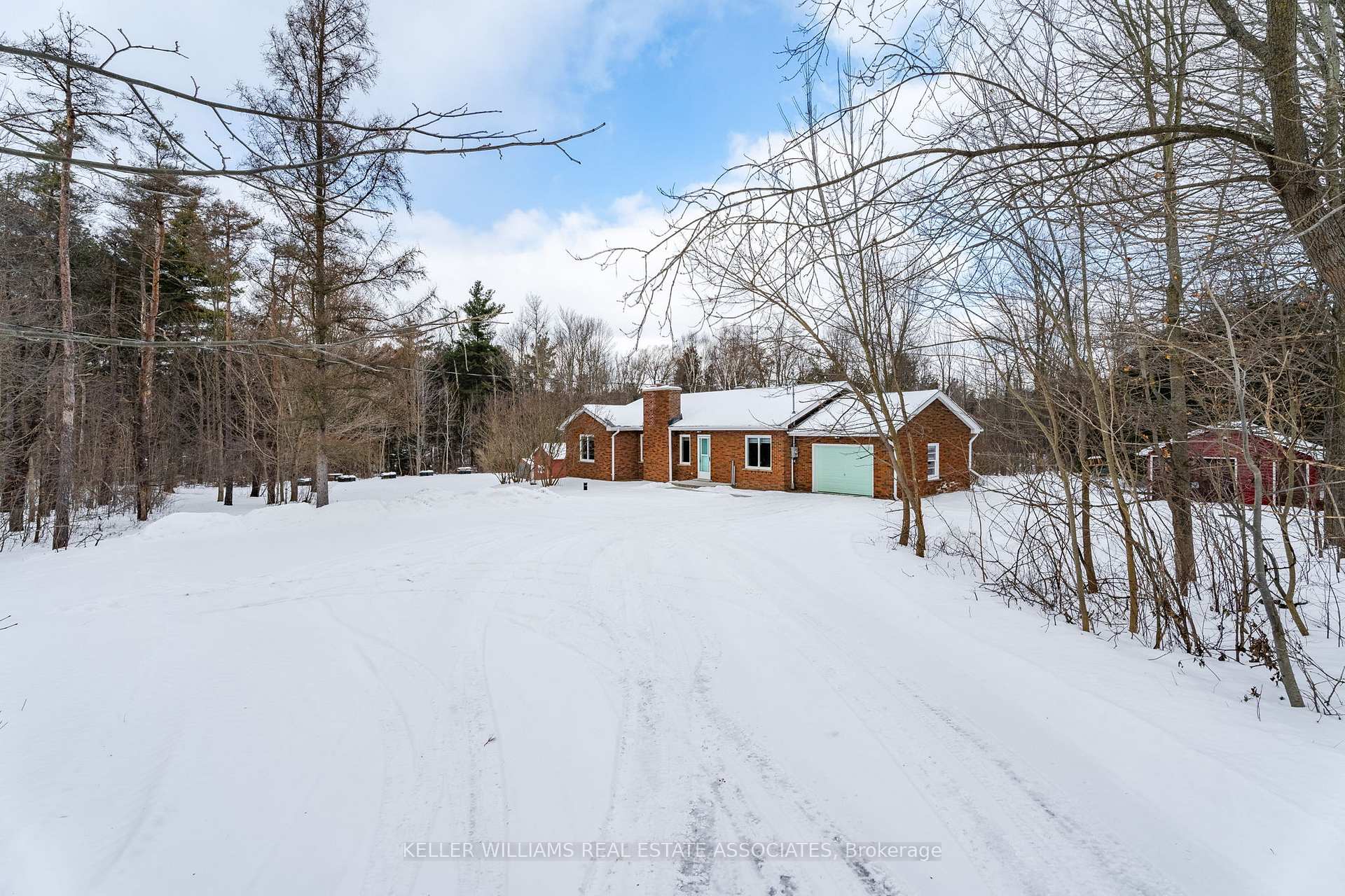 Photo 2 of 11065 Sixth Line Nassagaweya, Milton, Rural Nassagaweya — HOMEH
