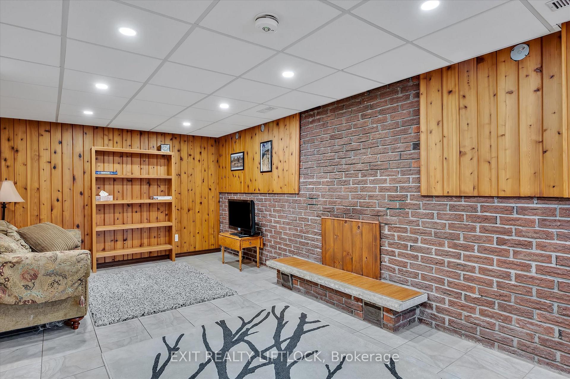 Photo 23 of 210 Antrim Street, Peterborough, Town Ward 3 — HOMEH