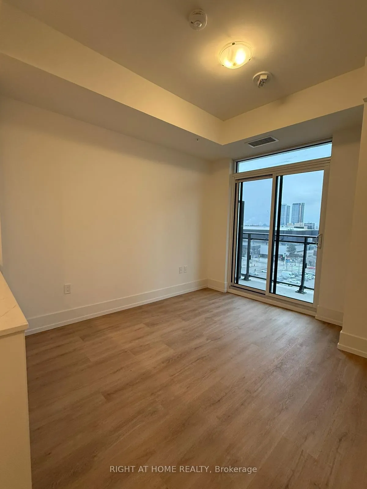 Photo 10 of Unit 710, 206 King Street W, Hamilton, Central — HOMEH