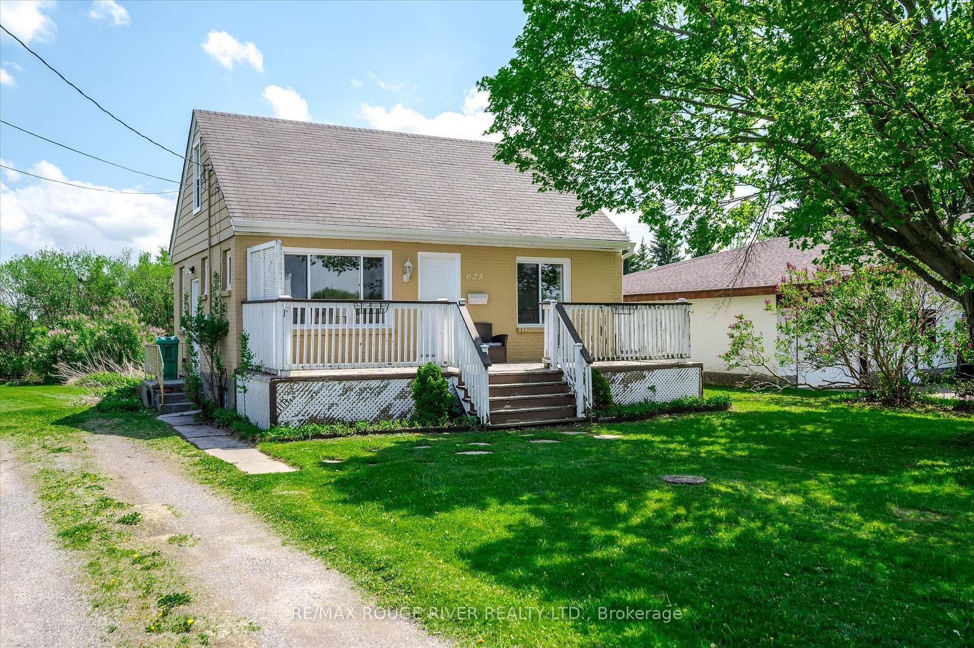 Photo 1 of 625 Towerhill Road, Peterborough, Northcrest Ward 5 — HOMEH