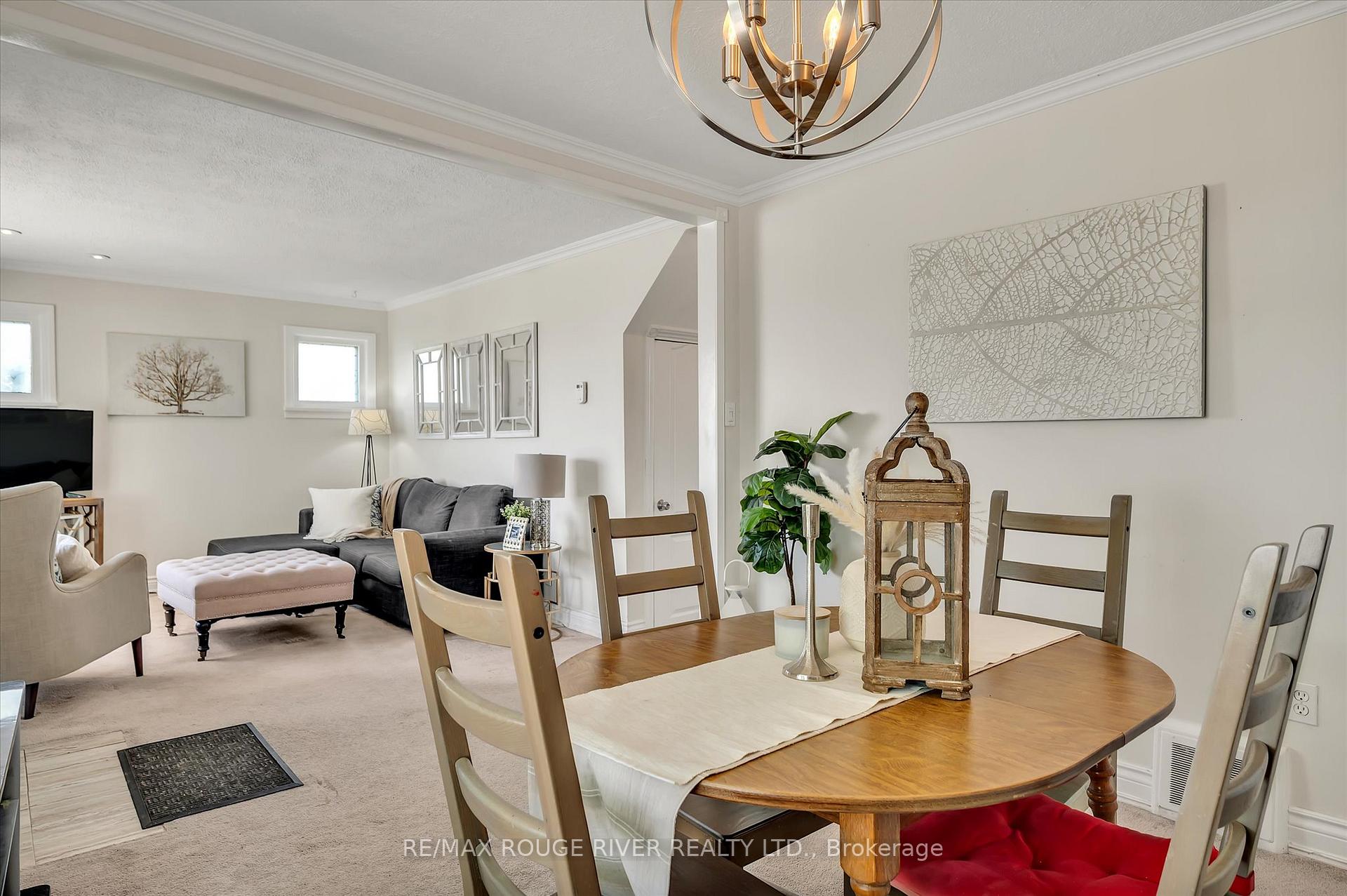 Photo 13 of 625 Towerhill Road, Peterborough, Northcrest Ward 5 — HOMEH