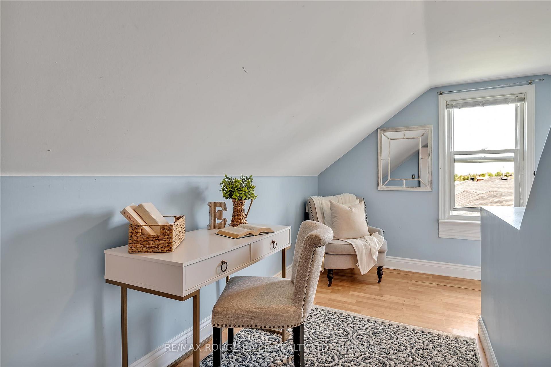 Photo 26 of 625 Towerhill Road, Peterborough, Northcrest Ward 5 — HOMEH