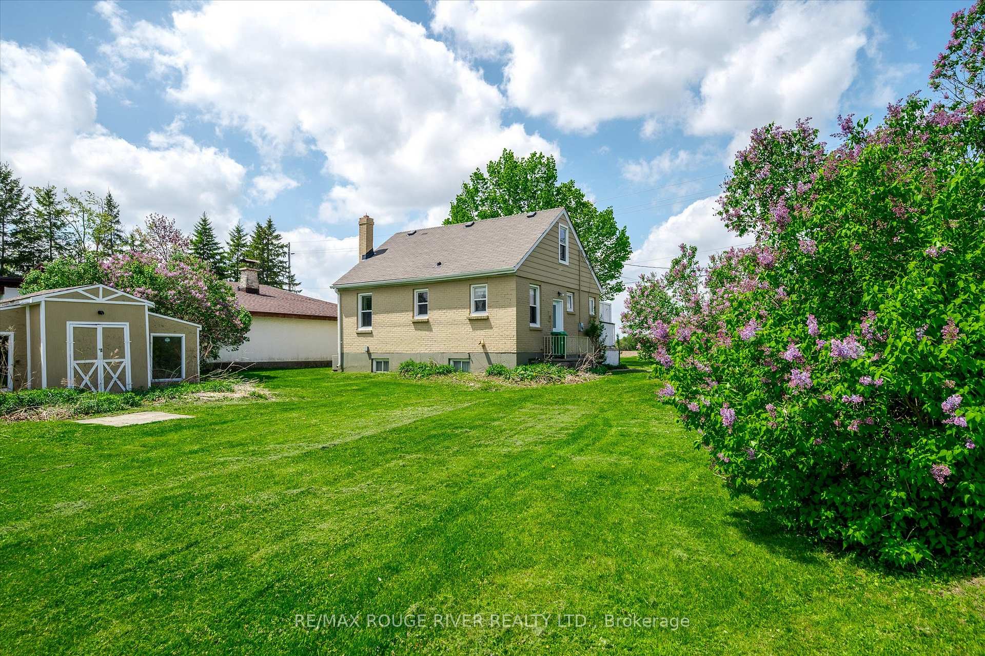 Photo 32 of 625 Towerhill Road, Peterborough, Northcrest Ward 5 — HOMEH