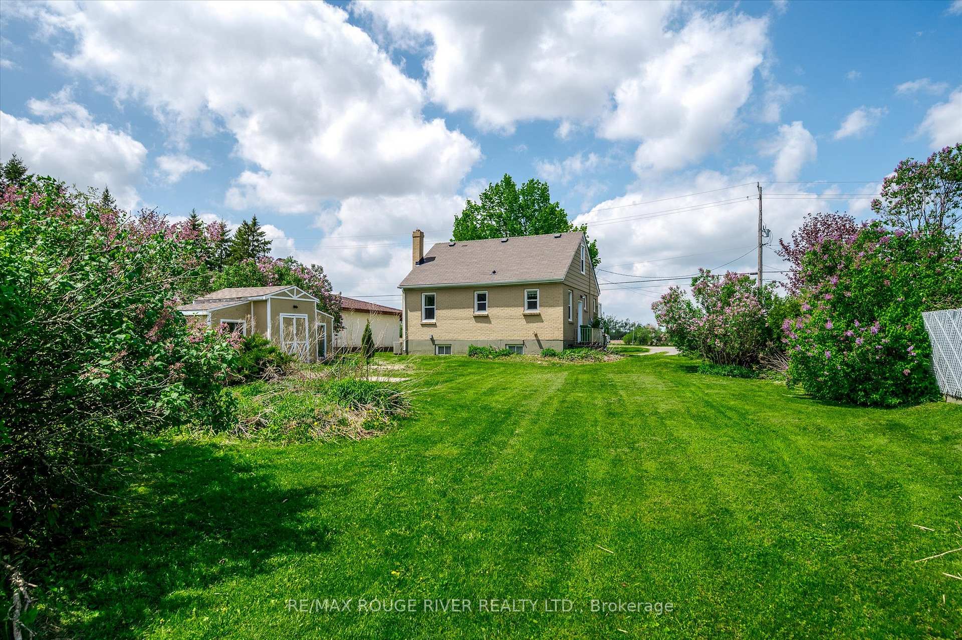 Photo 33 of 625 Towerhill Road, Peterborough, Northcrest Ward 5 — HOMEH