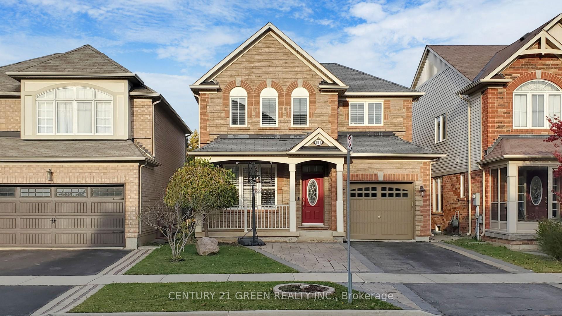 Photo 2 of 881 Minchin Way, Milton, Harrison — HOMEH