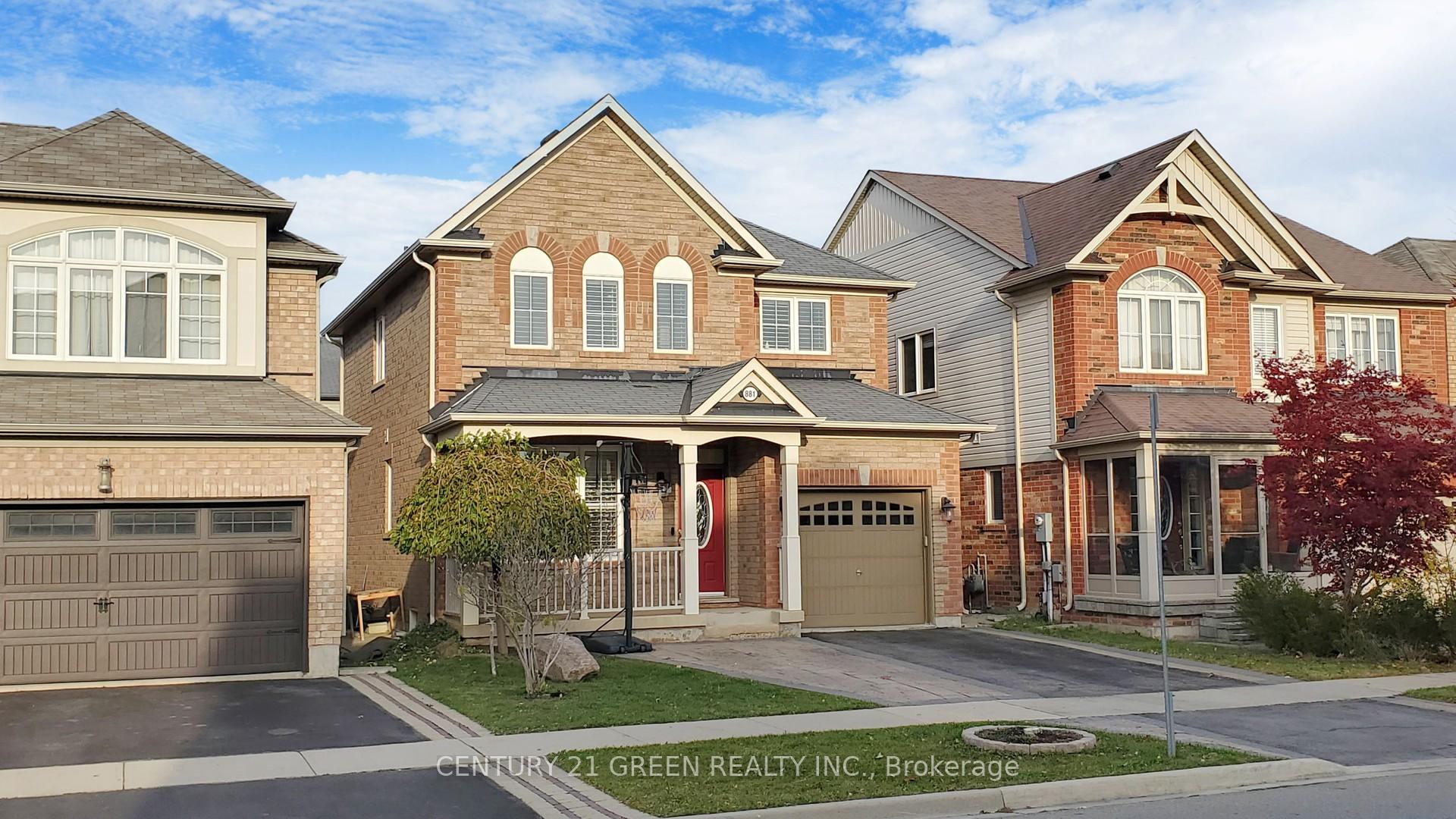 Photo 3 of 881 Minchin Way, Milton, Harrison — HOMEH