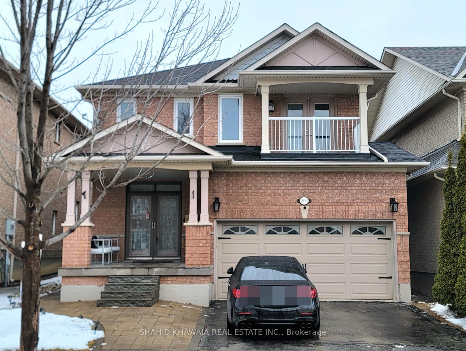 Photo 2 of 1051 McClenahan Crescent, Milton, Clarke — HOMEH