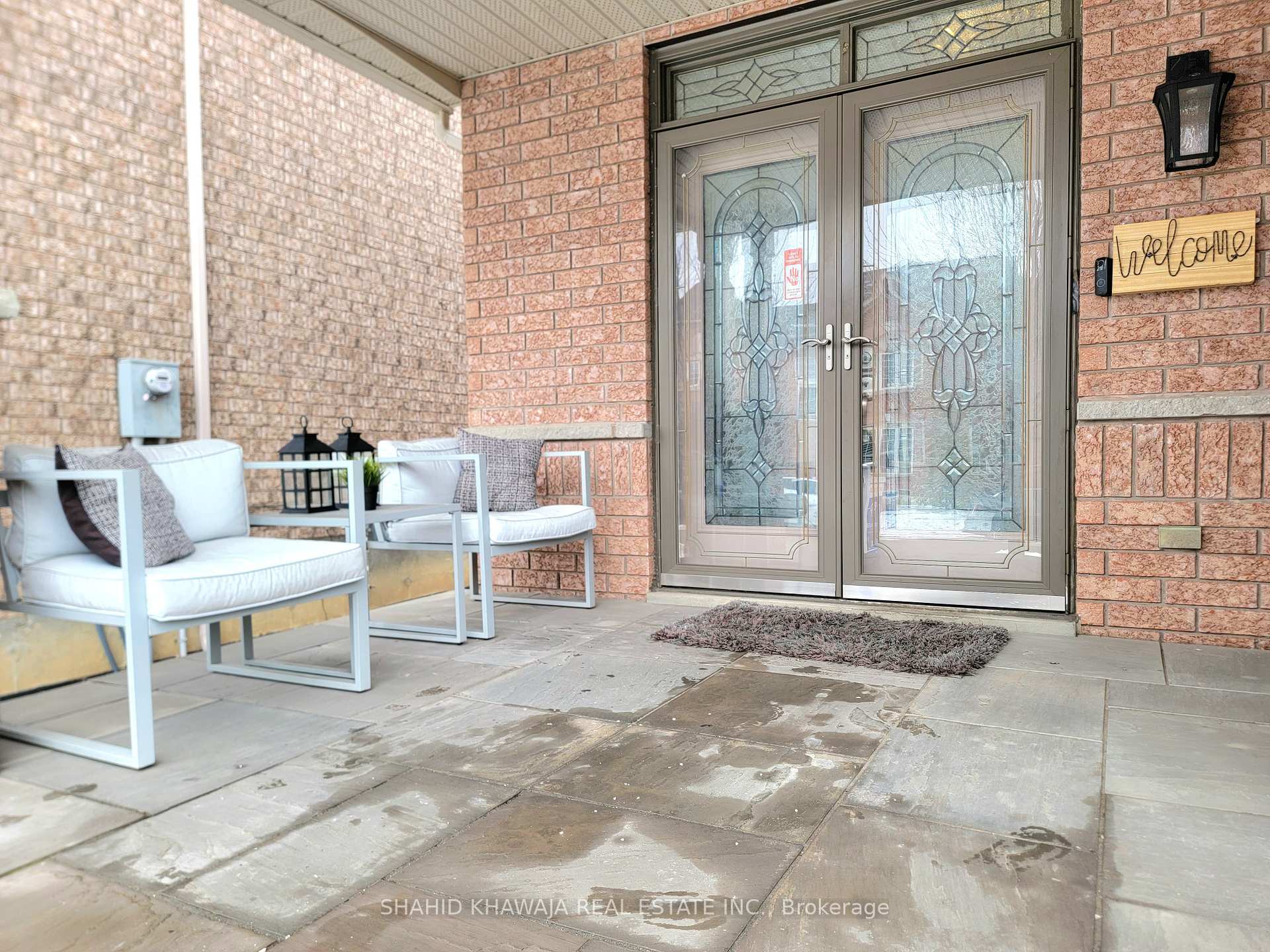 Photo 3 of 1051 McClenahan Crescent, Milton, Clarke — HOMEH