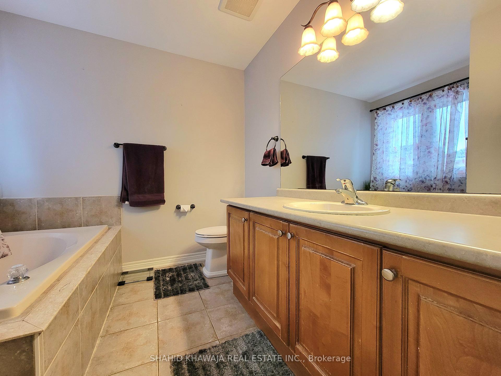 Photo 20 of 1051 McClenahan Crescent, Milton, Clarke — HOMEH