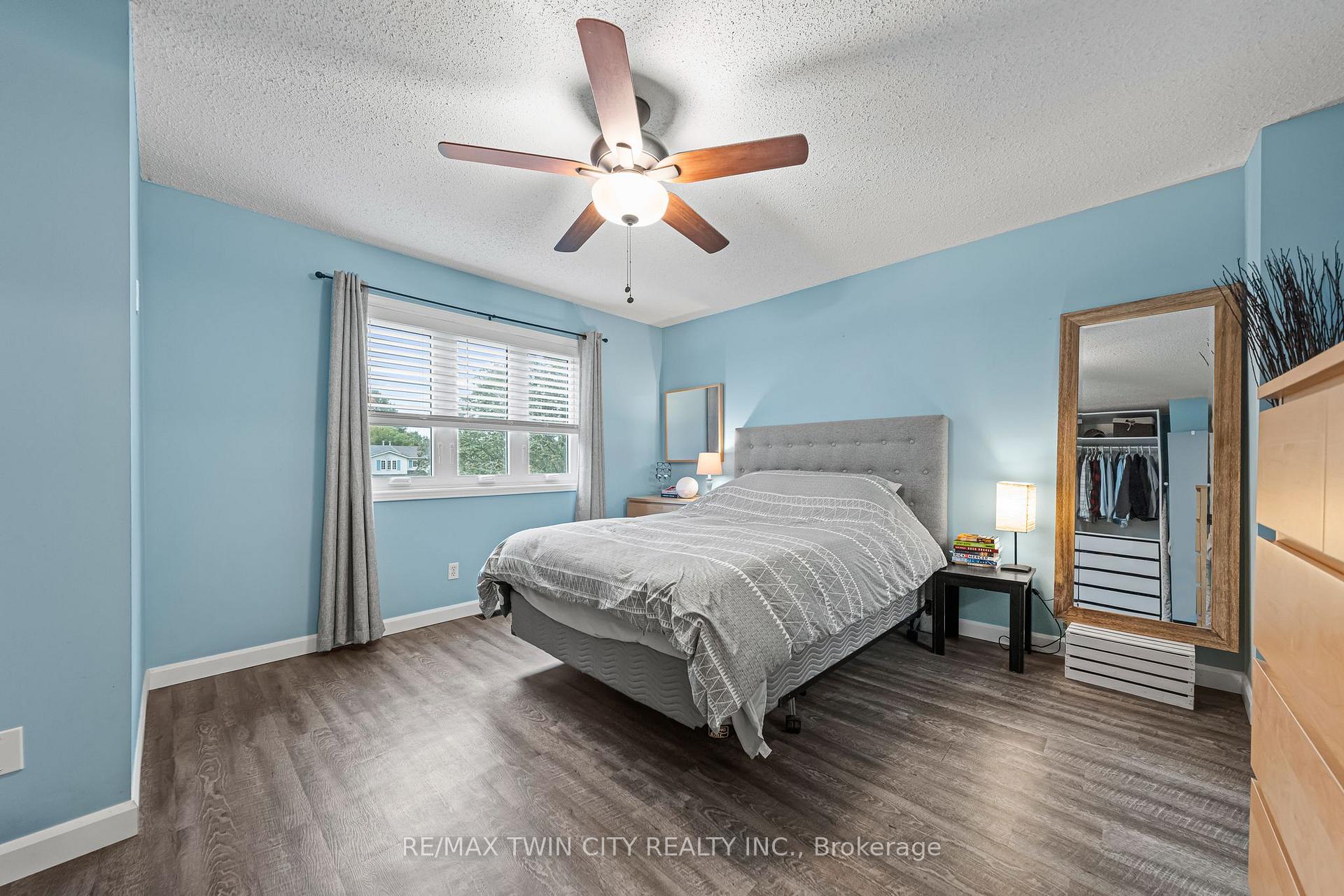 Photo 16 of 21 Graystone Court, Brant, Paris — HOMEH