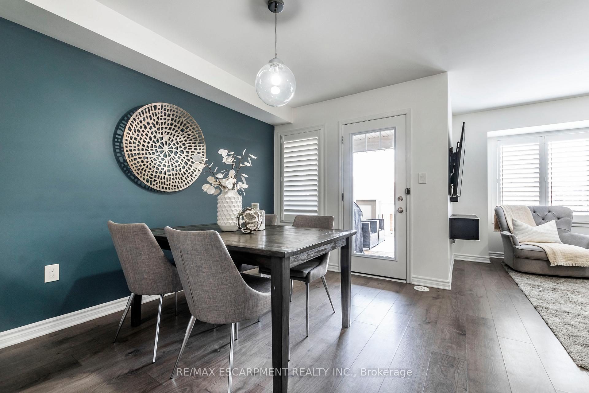 Photo 7 of 1139 Duignan Crescent, Milton, Ford — HOMEH