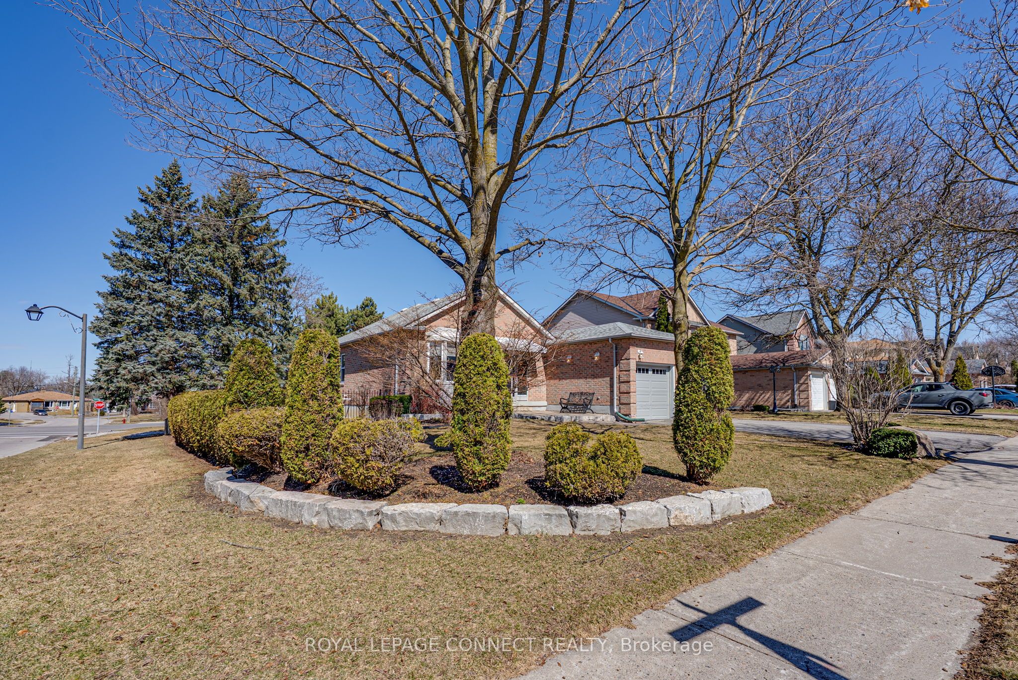 Photo 52 of 2 Milgate Place, Aurora, Aurora Highlands — HOMEH