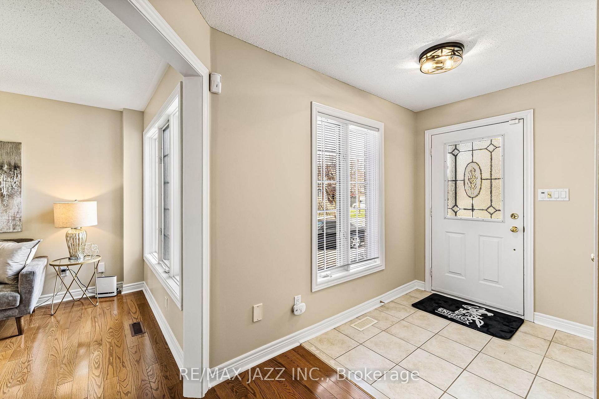 Photo 6 of 21 Mortimer Crescent, Ajax, Central West — HOMEH