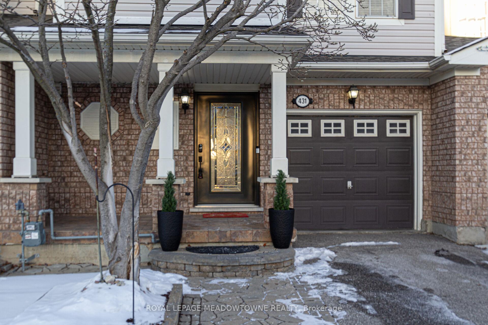 Photo 2 of 431 Baverstock Crescent, Milton, Clarke — HOMEH