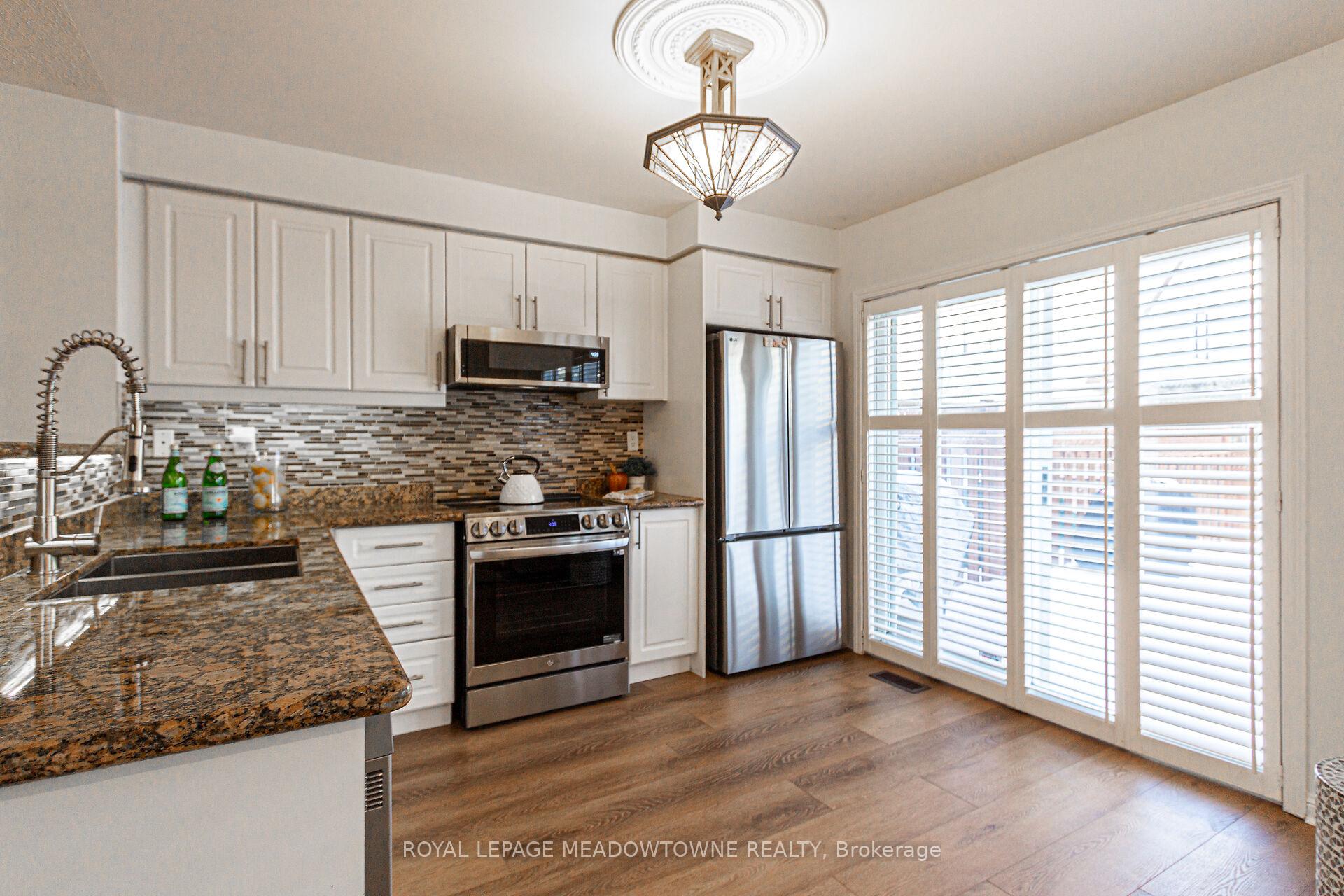 Photo 9 of 431 Baverstock Crescent, Milton, Clarke — HOMEH
