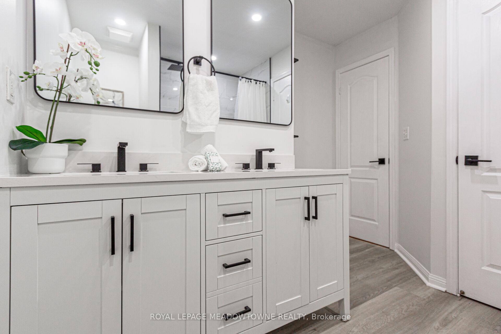 Photo 21 of 431 Baverstock Crescent, Milton, Clarke — HOMEH