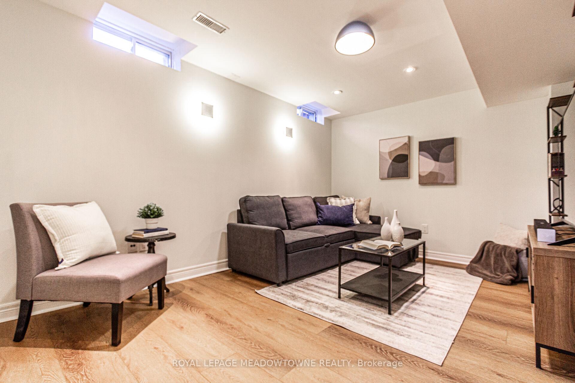 Photo 28 of 431 Baverstock Crescent, Milton, Clarke — HOMEH