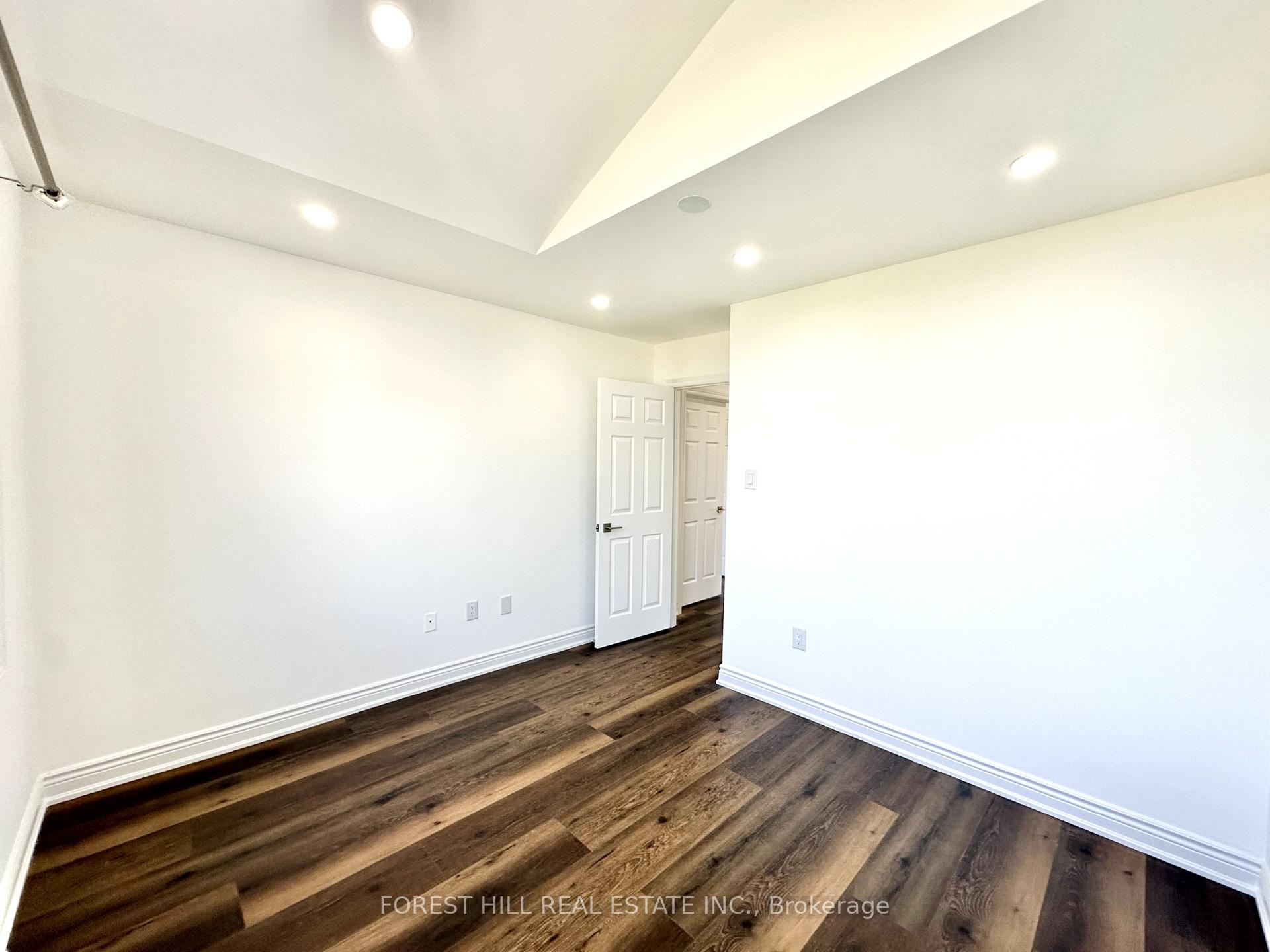 Photo 21 of 237 Fleming Drive, Milton, Dempsey — HOMEH