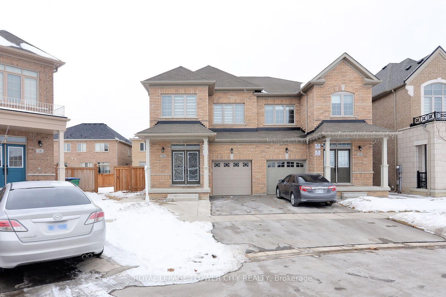 Photo 2 of 20 Brent Stephens Way, Brampton, Northwest Brampton — HOMEH
